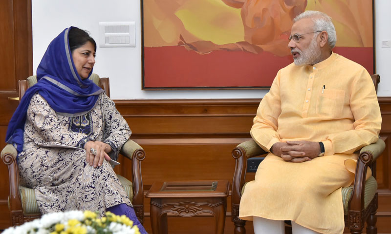 The Chief Minister of Jammu and Kashmir, Ms. Mehbooba Mufti calling on the Prime Minister, Shri Narendra Modi, in New Delhi on October 05, 2016.