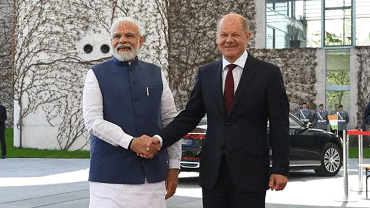 German Olaf Scholz and pm