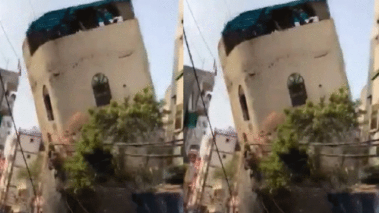 Building collapses in Bhajanpura area