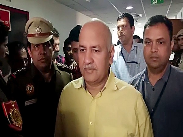 New Delhi, Feb 27 (ANI): CBI brings Delhi Deputy Chief Minister Manish Sisodia to Rouse Avenue Court, in New Delhi on Monday. He was arrested on Sunday by CBI in an Excise Policy case. (ANI Photo)