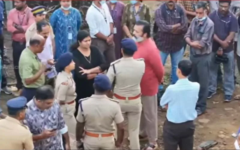 എല്ലാവരും ഒന്നിച്ച് നിൽക്കേണ്ട സമയം; കൂടുതൽ സഹായങ്ങൾ നൽകാൻ എല്ലാവരും ഒരുമിച്ച് പരിശ്രമിക്കണം; പെസോ അധികൃതർ ഉടൻ സംഭവസ്ഥലത്തെത്തും; കേന്ദ്രമന്ത്രി സുരേഷ് ​ഗോപി