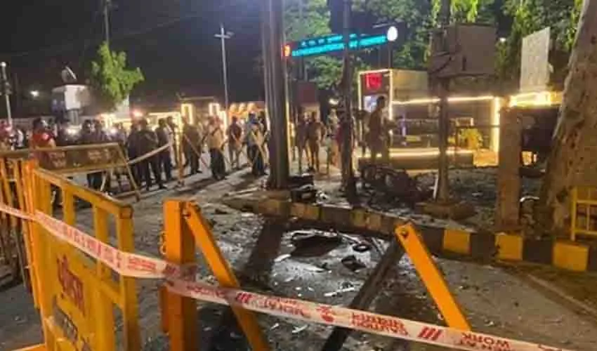 ജലന്ധറിൽ ബി.എസ്.എഫ് ആസ്ഥാനത്തിന് മുന്നില്‍ സ്‌കൂട്ടർ പൊട്ടിത്തെറിച്ചു